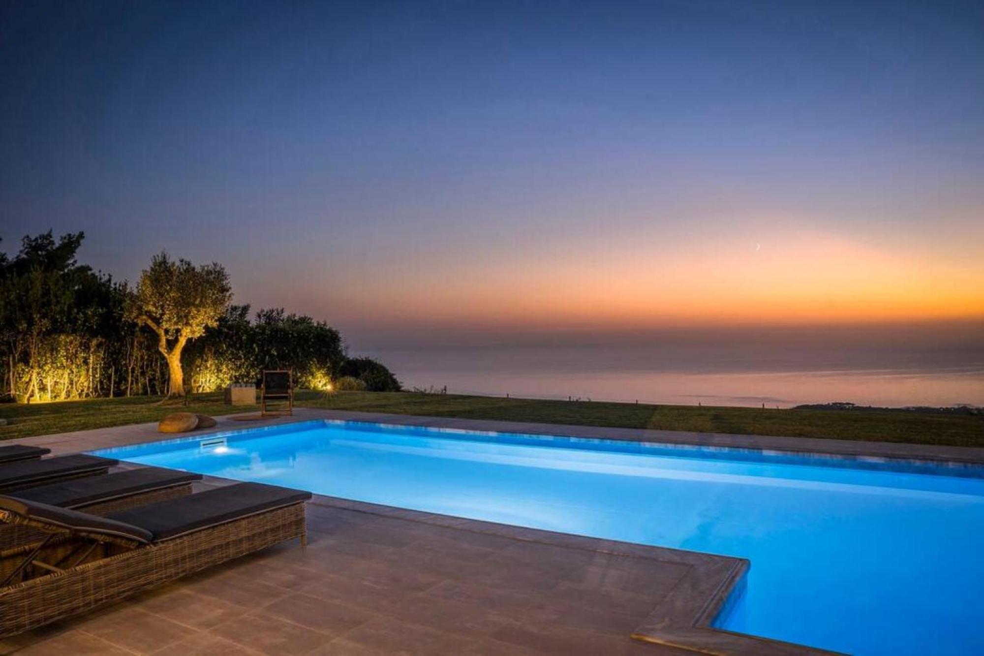 Grande Azzurro In Lakithra Villa Exterior photo