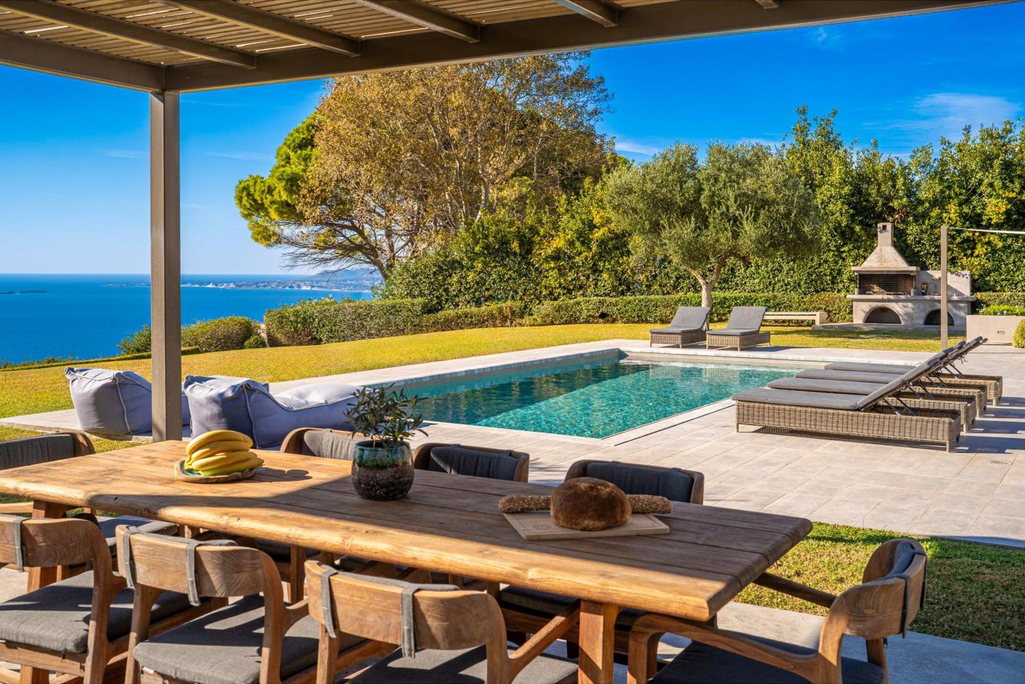 Grande Azzurro In Lakithra Villa Exterior photo